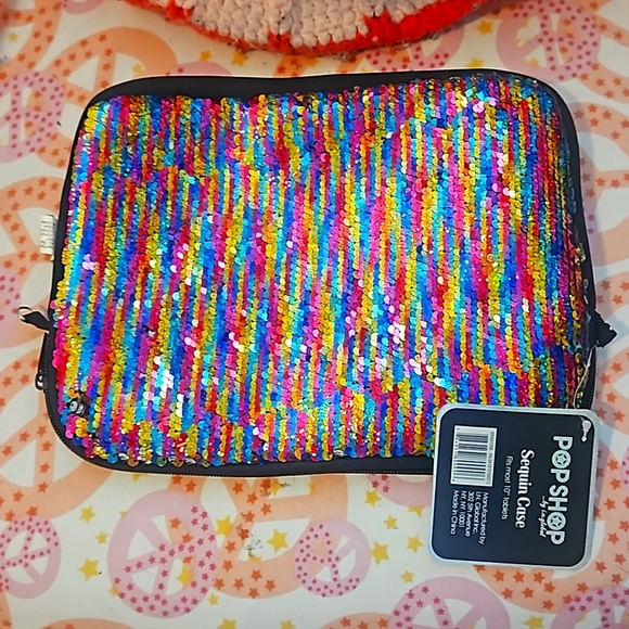 popshop Handbags - BOGO NWT PopShop tablet case